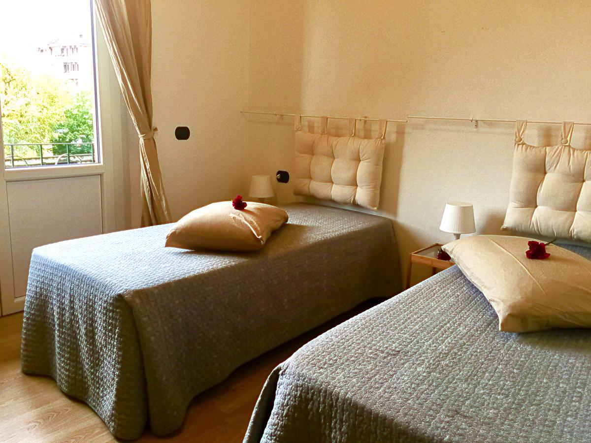 Hotel Rho Gloria 2 Zewnętrze zdjęcie