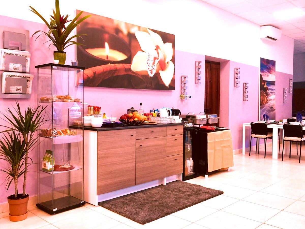 Hotel Rho Gloria 2 Zewnętrze zdjęcie
