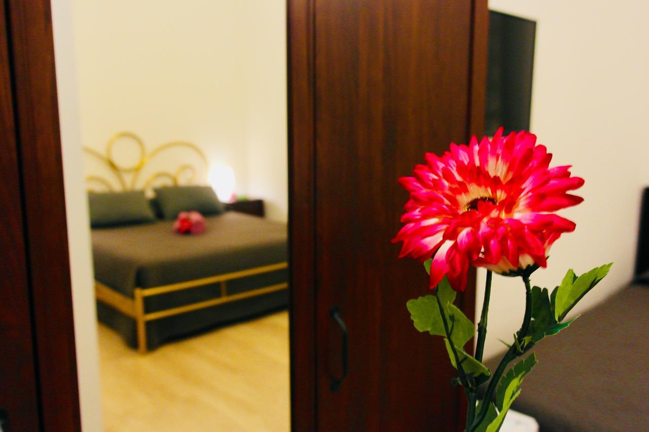 Hotel Rho Gloria 2 Zewnętrze zdjęcie